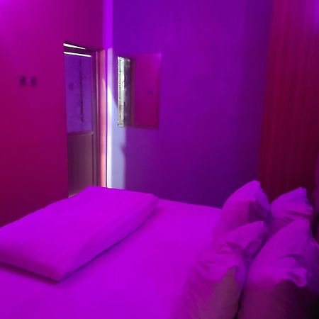 Charles Groove Hotel & Suit ポートハーコート エクステリア 写真